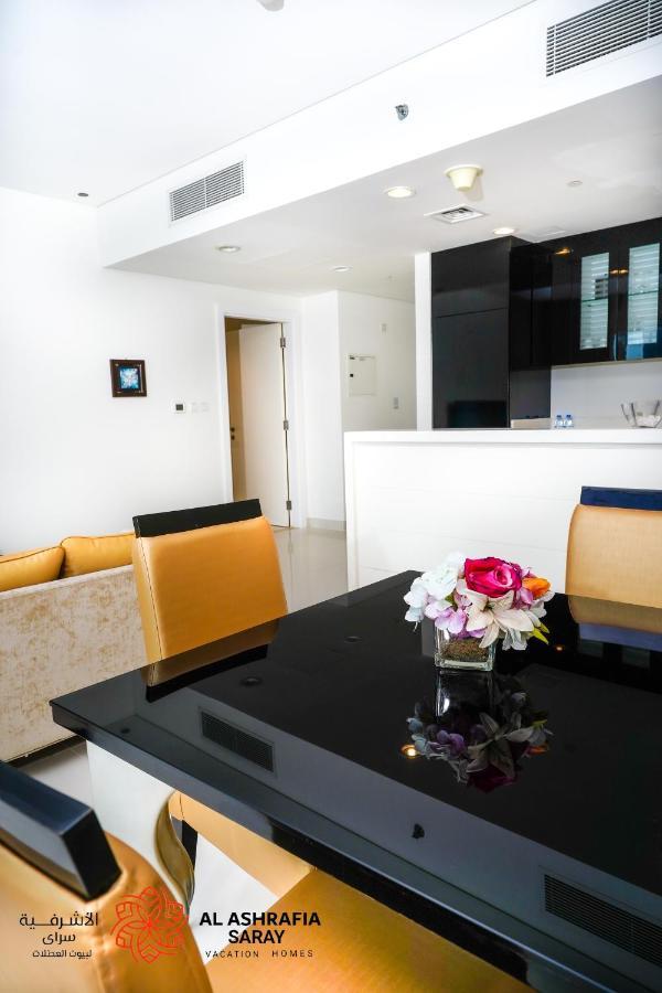 Alashrafia Saray - Superb 1 Bedroom In Canal Views Apartamento Dubai