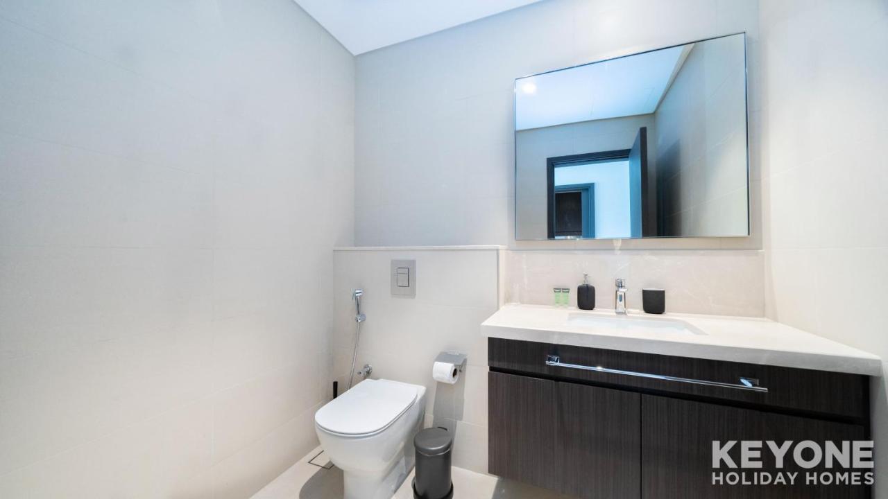 Keyone - 3br With Maids In Downtown Views Apartamento Dubai