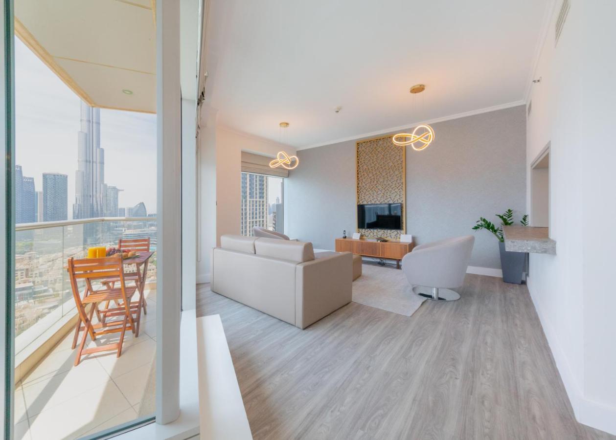 Boutique Living - Burj Views - Renovated Apartament