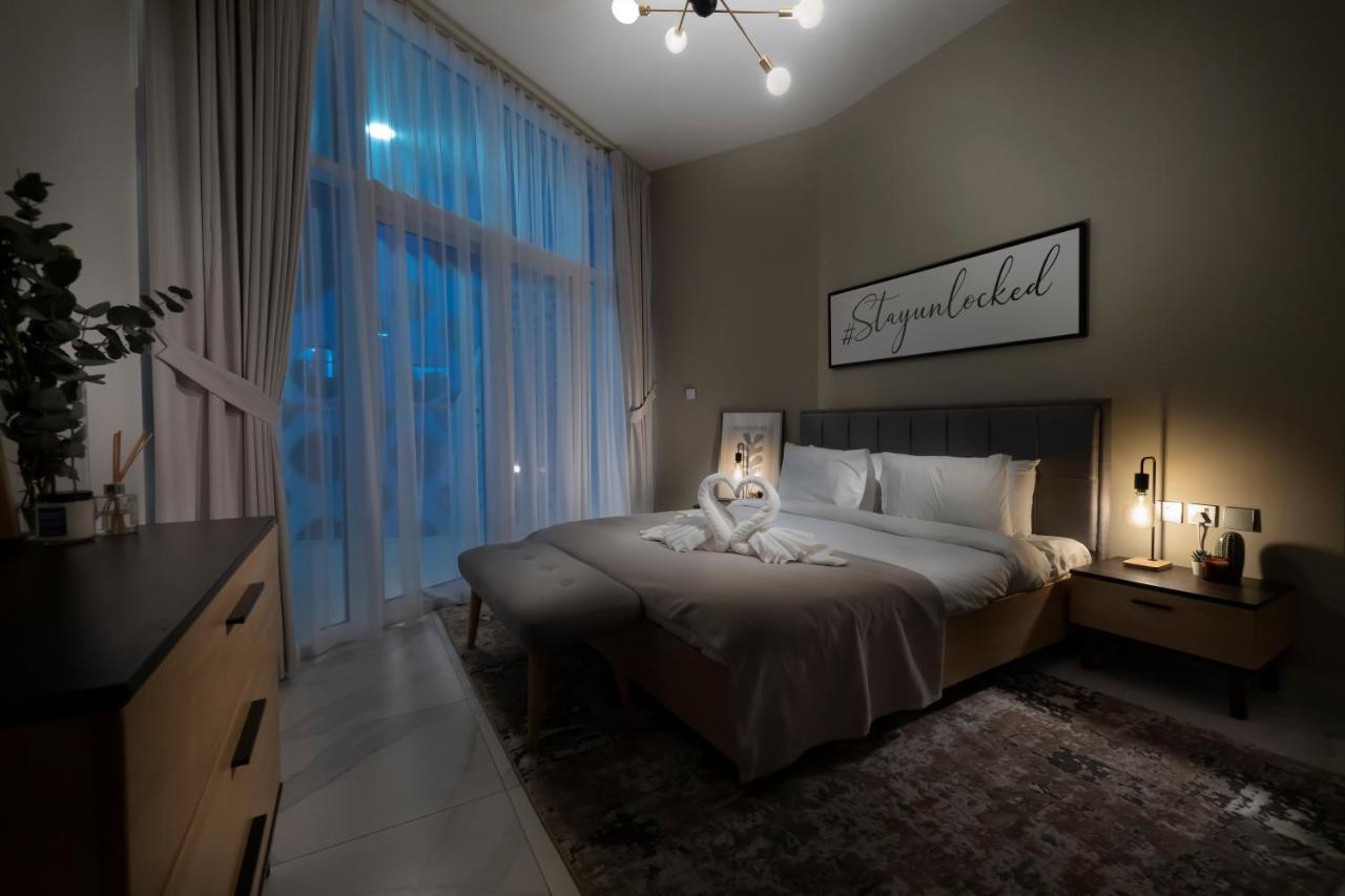 Apartamento Unlock Waters Edge Dubai