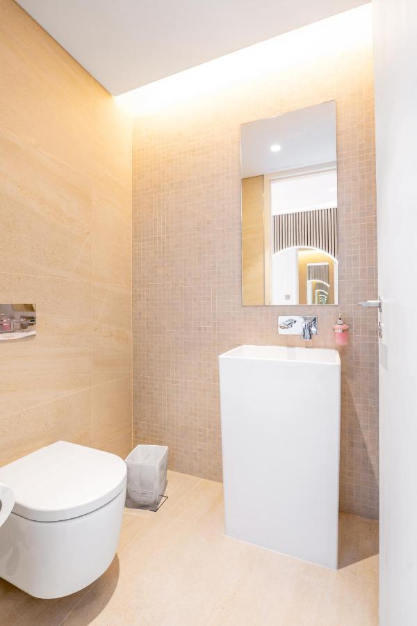 Spectacular 3 Bedroom With Maids Facing The Eye Appartement Dubaï