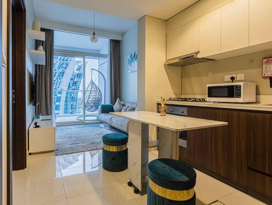 Turquoise - Downtown 1 Bedroom Business Bay - Canal View Apartamento