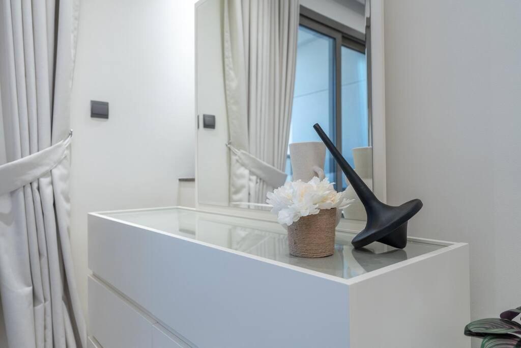 Romantic Hideaway W Breathtaking Burj Khalifa View Dubái