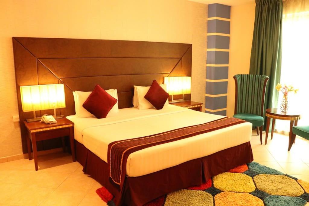 Al Manar Grand Apartahotel
