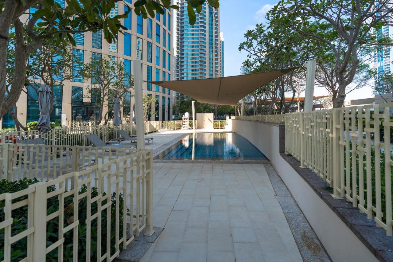 Prestige Living 1br With Full Burj Khalifa View By Apartment *