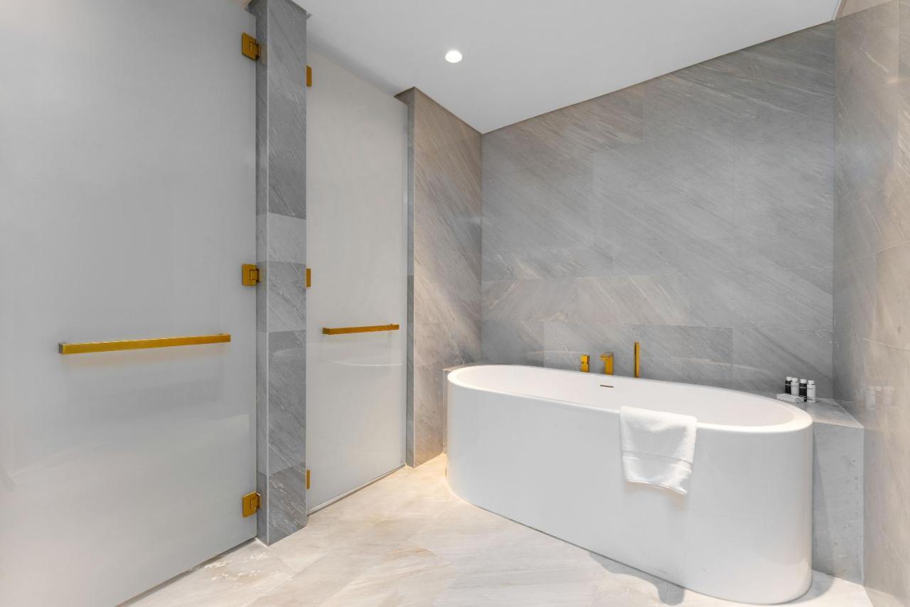 Maison Privee - Glamourous With Sea Views At Five Palm * Dubaï