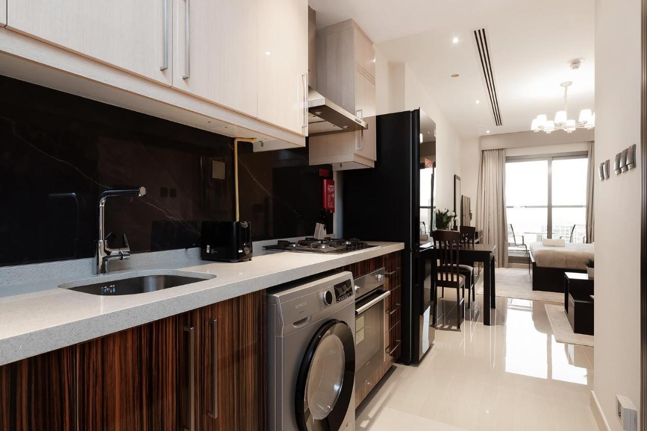 Apartamento Beautiful In Elite Downtown Dubái