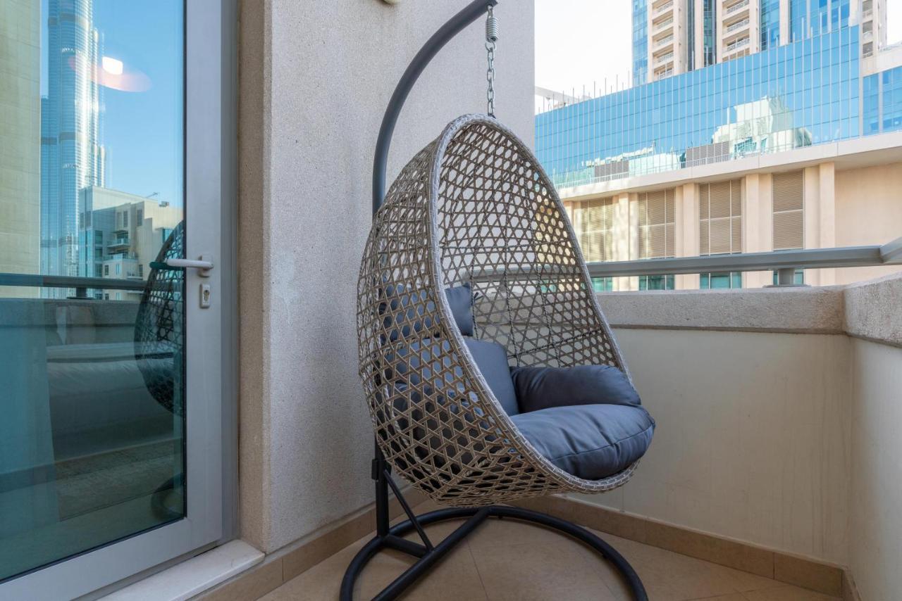Ultimate / Burj Khalifa View / Downtown / 3 Beds Luxury / 2 Balconies