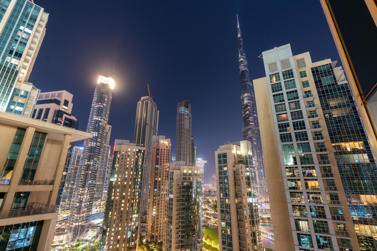 Apartment Ultimate / Burj Khalifa View / Downtown / 3 Beds Luxury / 2 Balconies Dubai