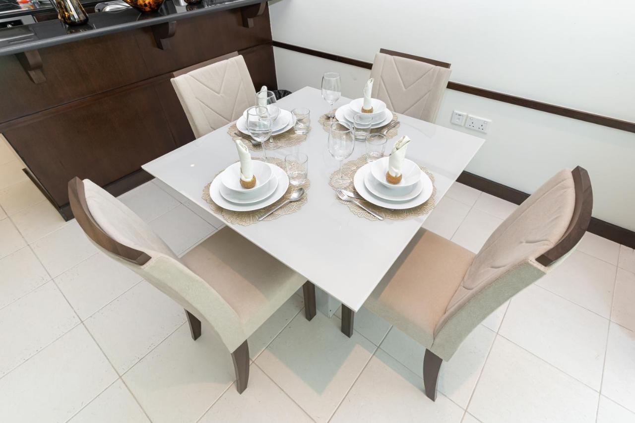 Apartamento Terrace Balcony Burj Khlaifa View Fast Wifi Dubái