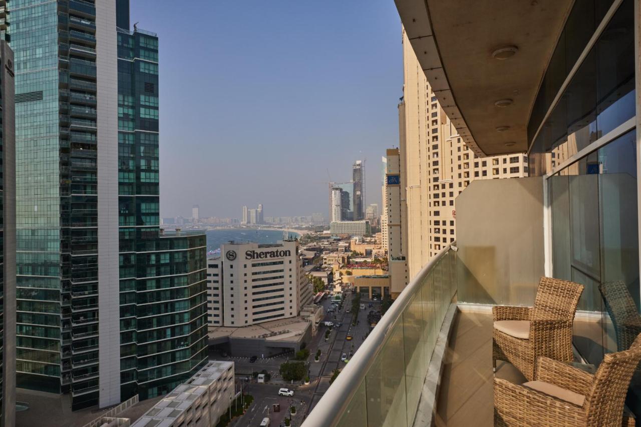 Vayk - Modern Four Bedroom With Sea View In Marina