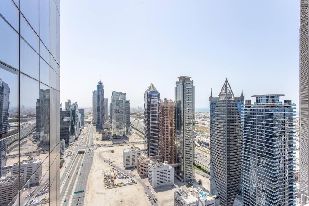 Paramount Midtown 1br With View * Dubai
