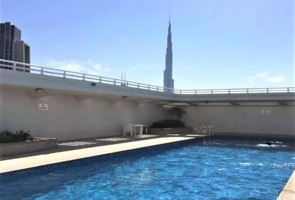 Cheerful 3 Bedroom Appartement