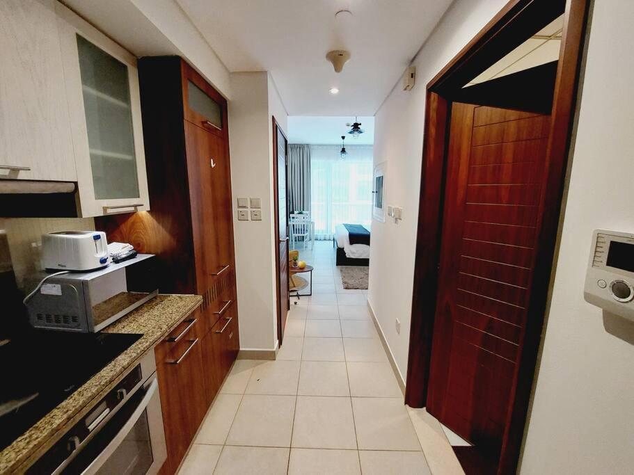 For Rent Close To Burj Khalifa &dubai Mall. Apartamento Dubai