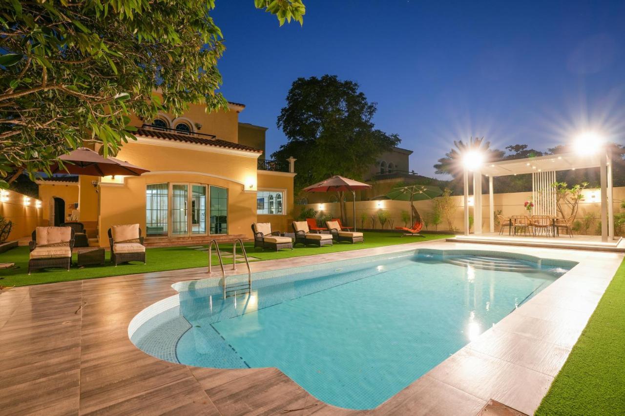 Appartement 6 Plus 1 Bdr Jumeirah Park With Amz Climatized Huge Private Pool - 5 Min From Jbr Beach