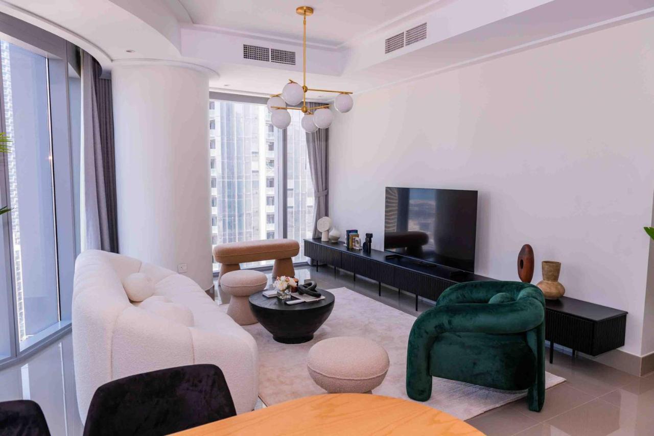 Majestay - Luxury Living Apartemen
