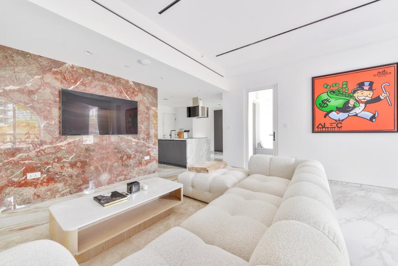 Stunning 1br In Bahar Near Jbr Lägenhet