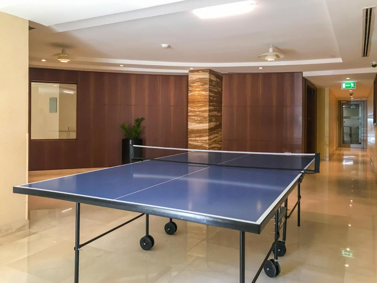 Terrace Balcony Burj Khlaifa View Fast Wifi