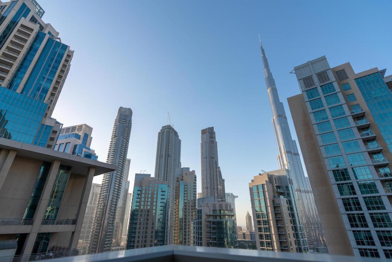 Ultimate / Burj Khalifa View / Downtown / 3 Beds Luxury / 2 Balconies Apartment
