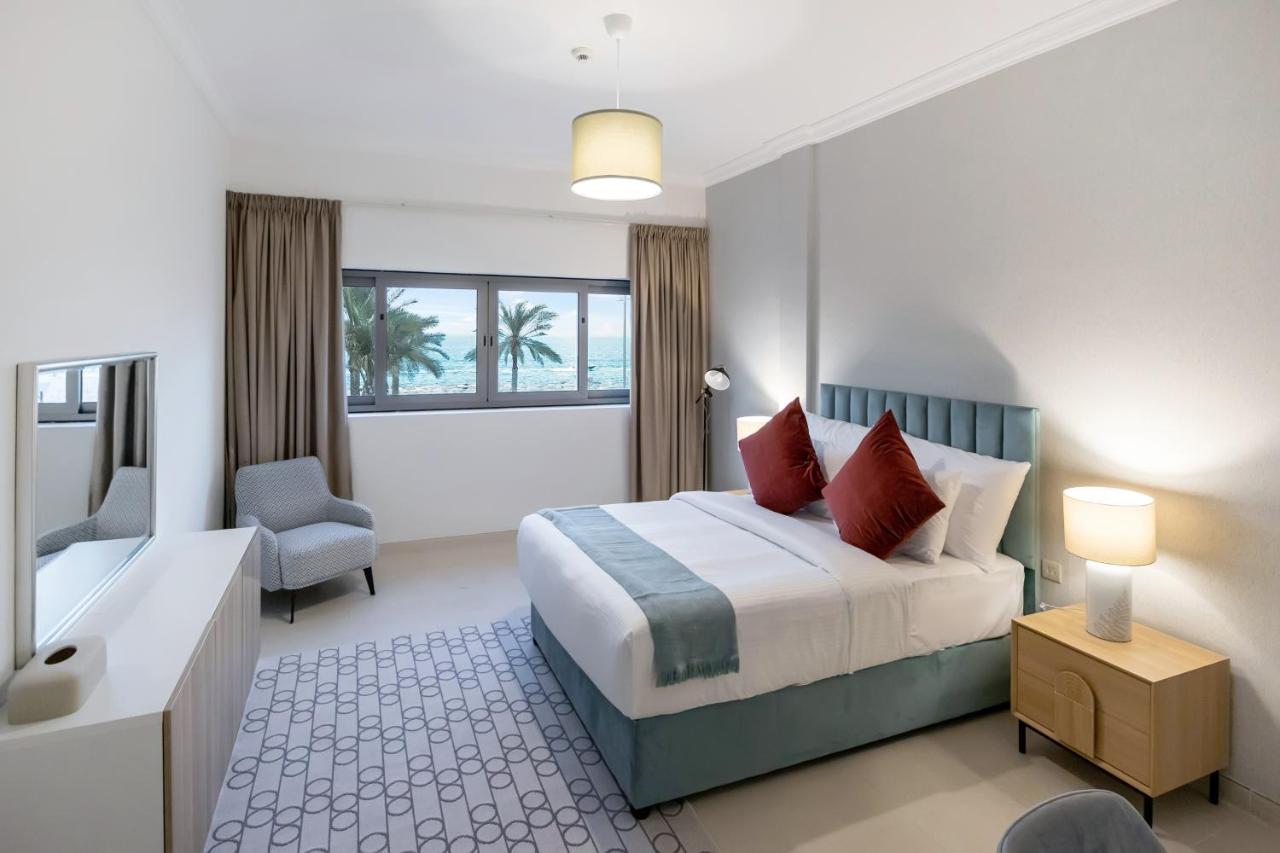 Fam Living - Palm Jumeirah Sarai - Private Beach Dubai