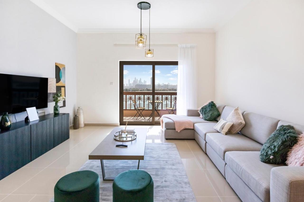 Apartment Fam Living - Palm Jumeirah Sarai - Private Beach