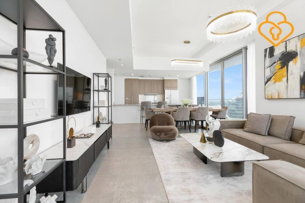 Keysplease Luxury 3 B/r Fascinating Sea & Marina Views