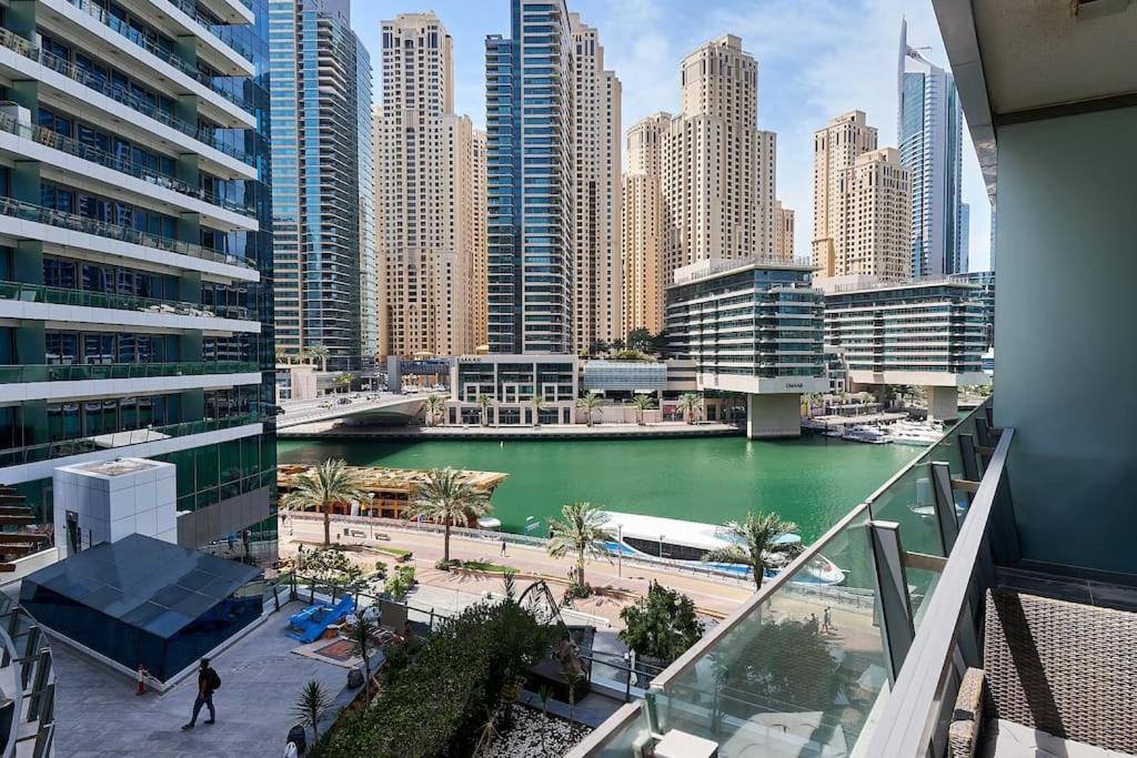 Apartament In Silverene With A View In The Location! Dubai