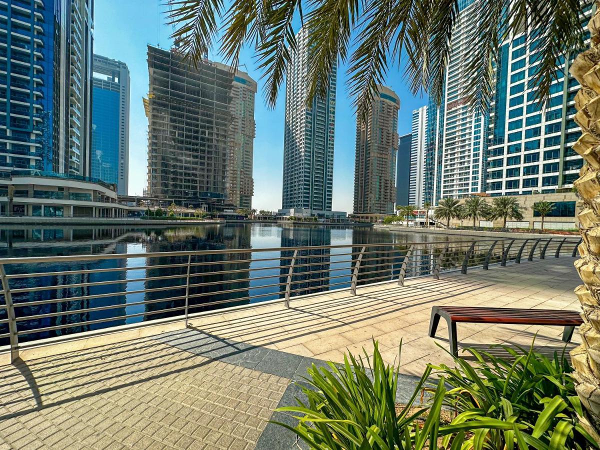 Higuests - Views From 2 Bedroom In Jlt * Dubai