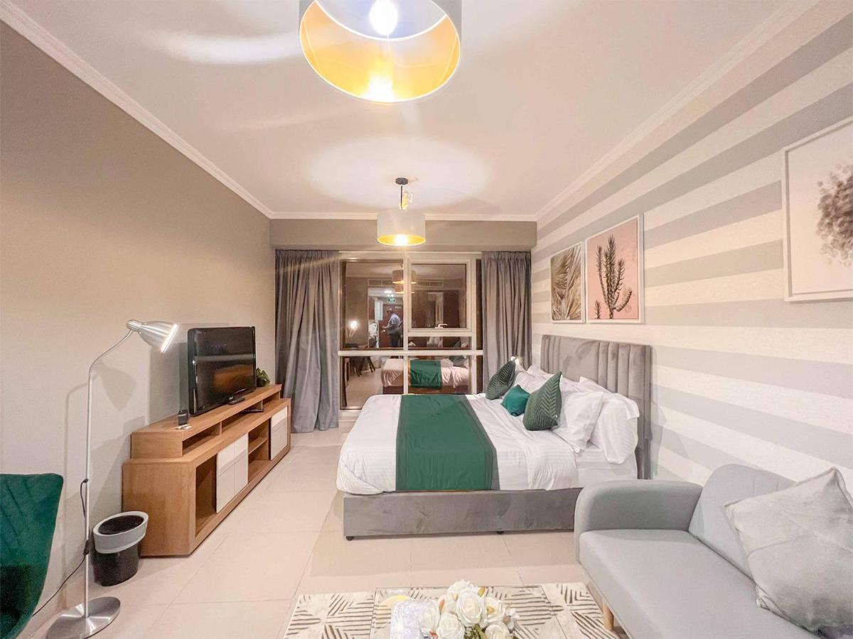Appartement Cosmos Living Stylish Near Marina Dubai