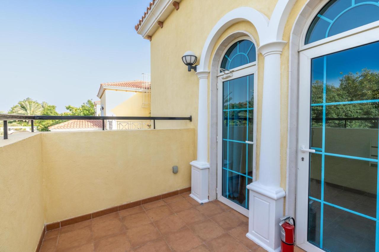 Appartement 6 Plus 1 Bdr Jumeirah Park With Amz Climatized Huge Private Pool - 5 Min From Jbr Beach