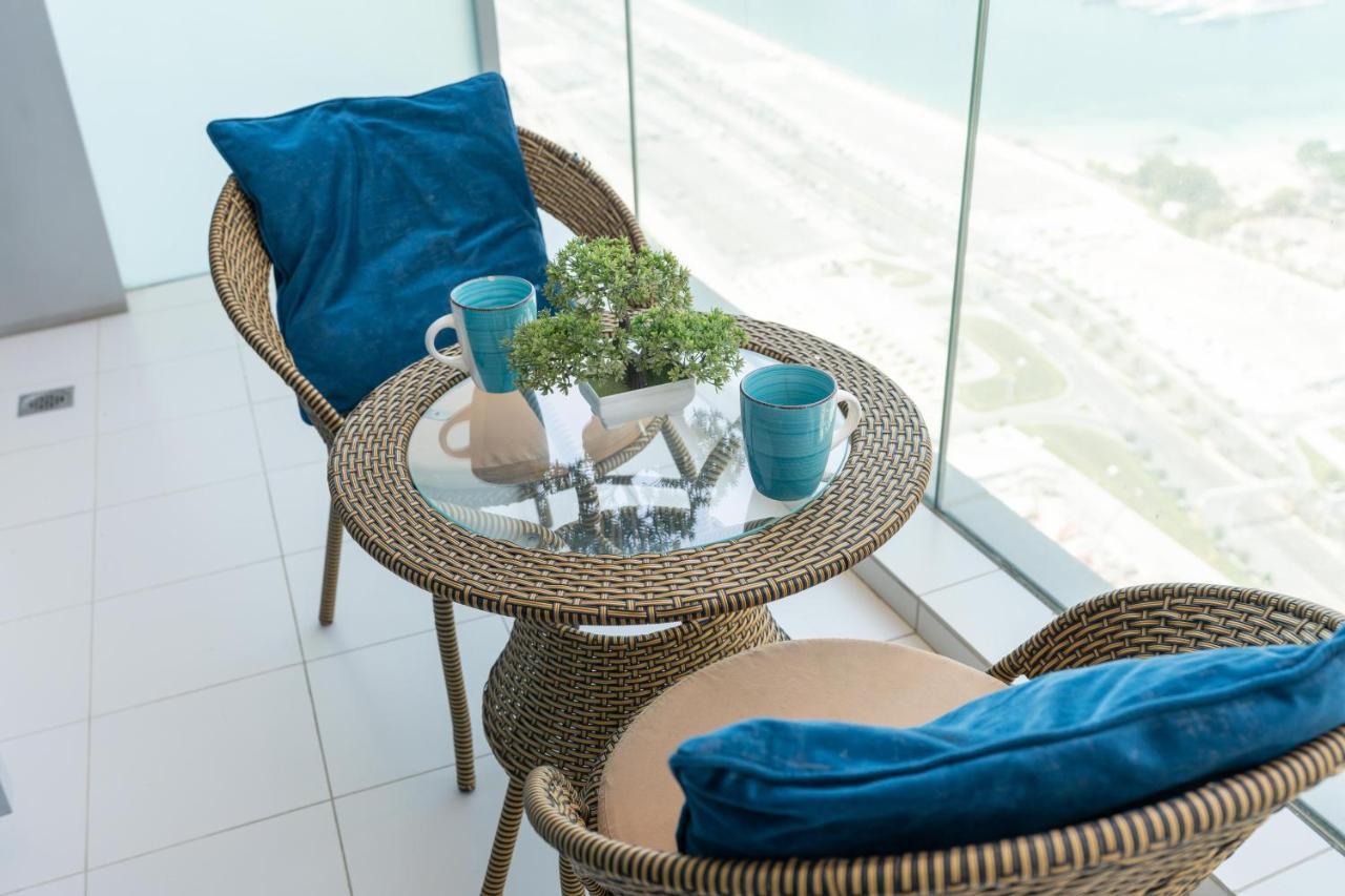 White Sage - Fendi With Full Palm Jumeirah View Apartemen