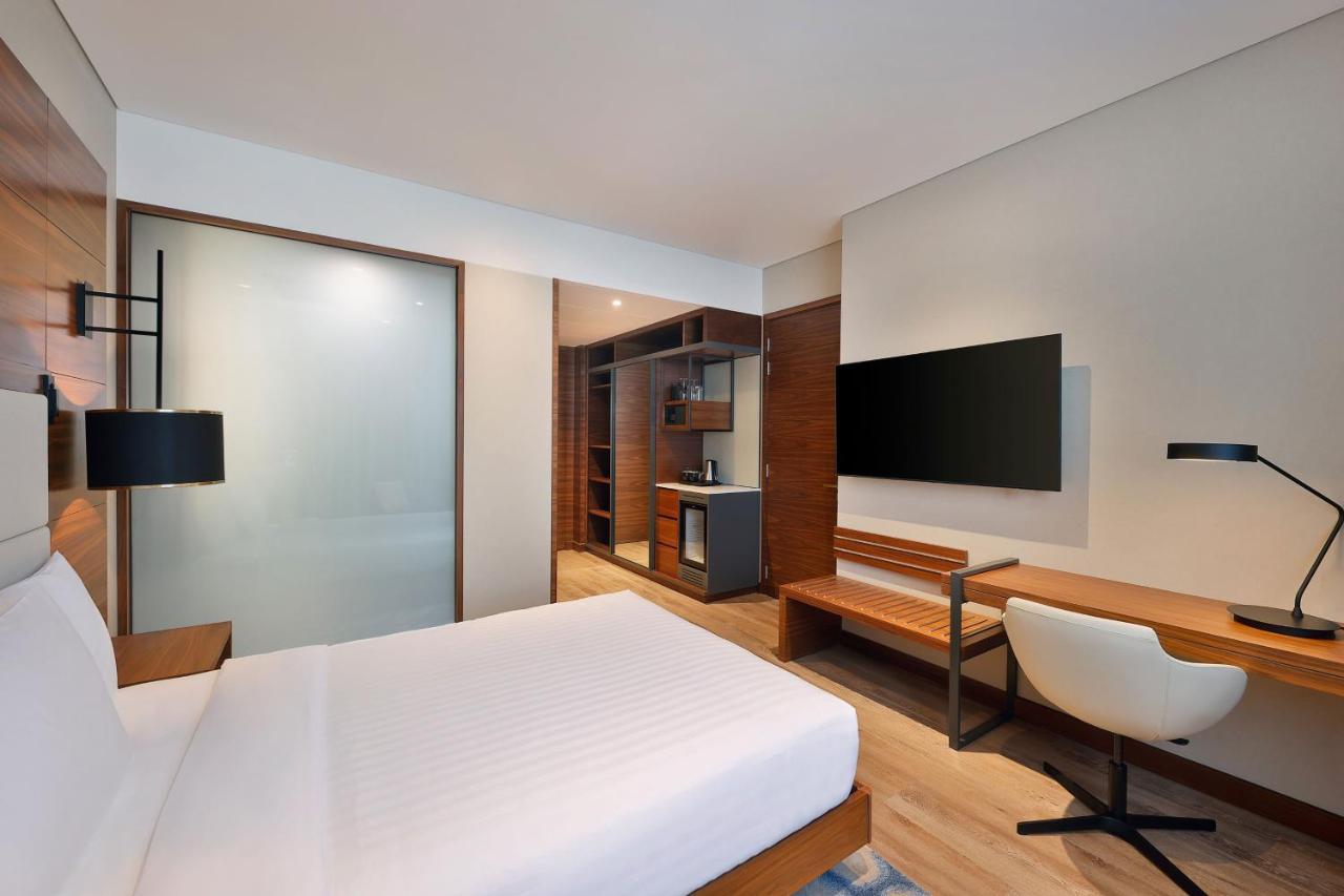 Courtyard By Marriott Culture Village, Dubái