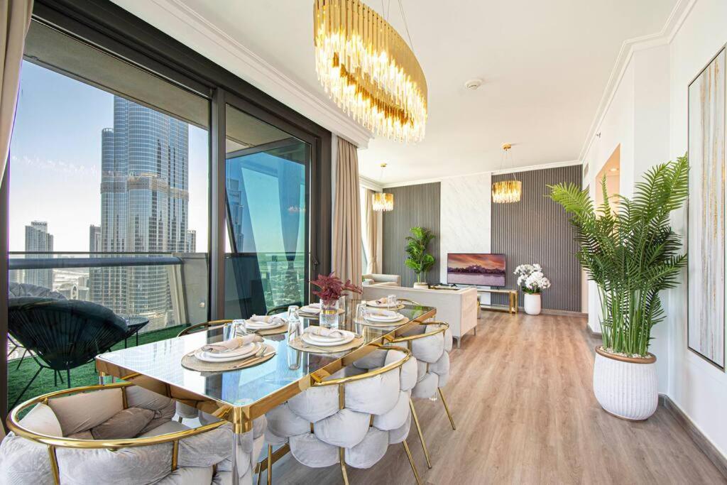 Apartment Magnificent New 3 Bedroom With Stunning View To Burj Khalifa & Fountain View
