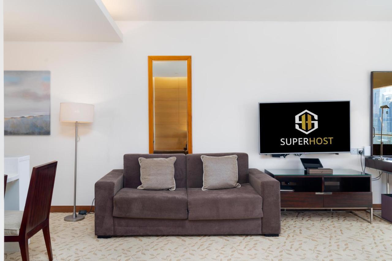 Superhost Emaar Residences Fashion Avenue - Address Mall Apartament