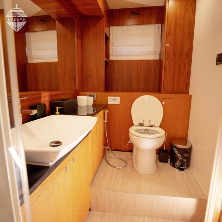 Botel Babbar Yachts Dubai