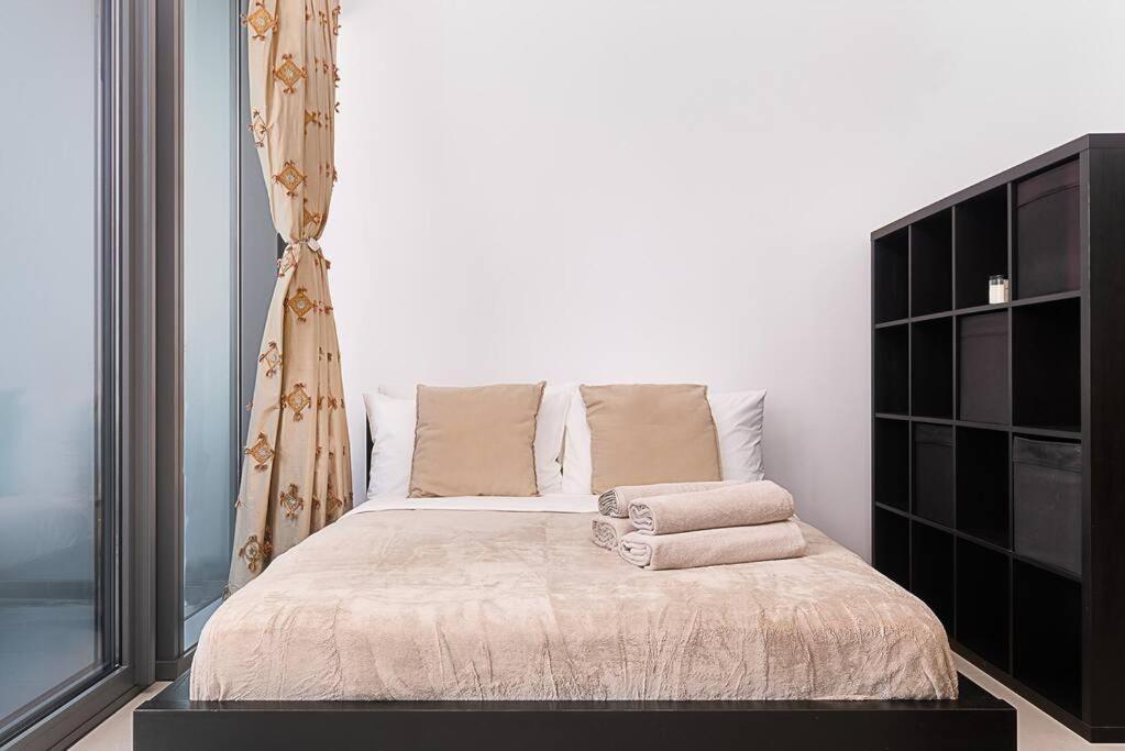 In Silverene With A View In The Location! Apartamento *
