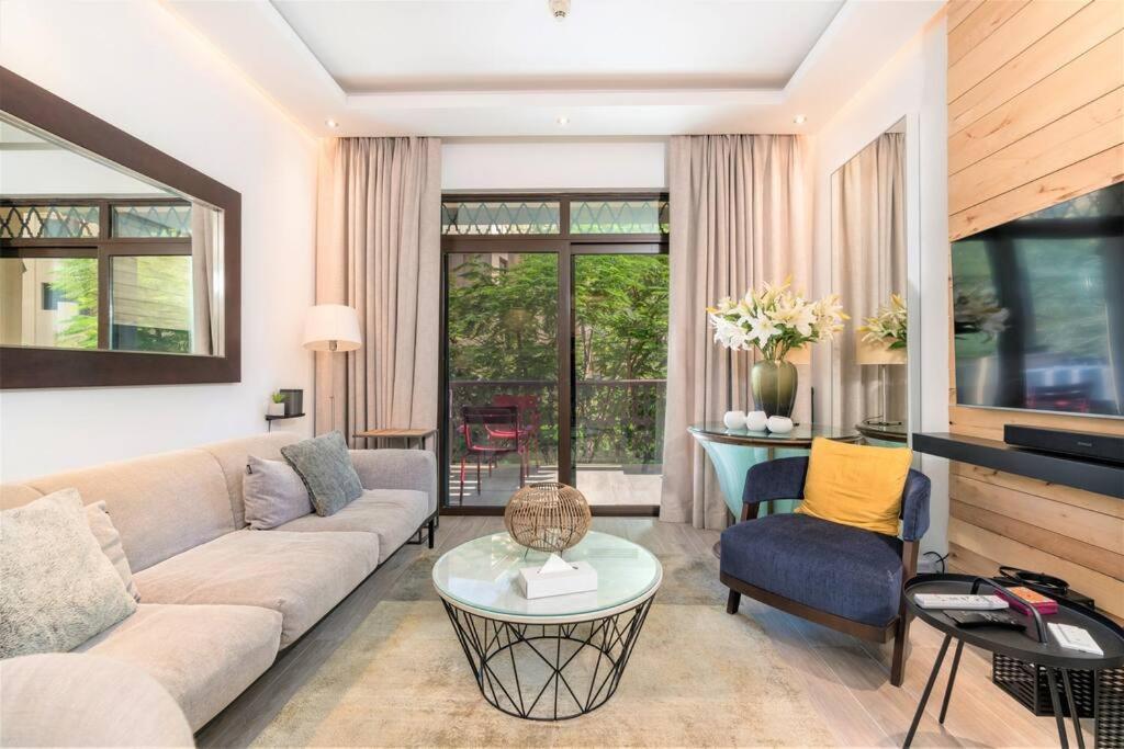 Luxury & Style With Terrace & View Downtown Dubái