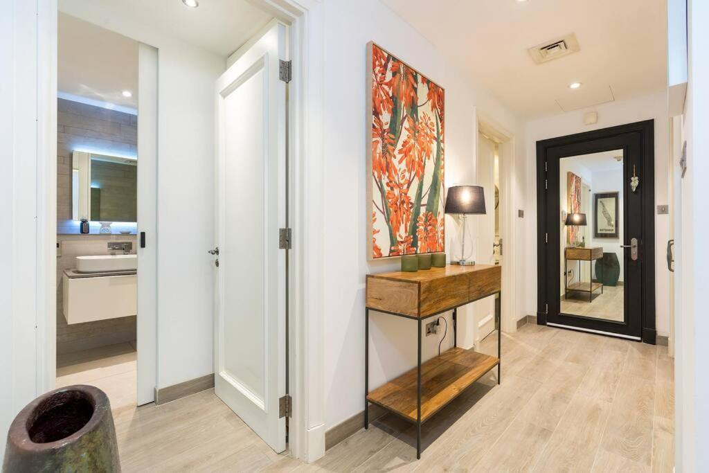 Luxury & Style With Terrace & View Downtown Apartamento Dubái