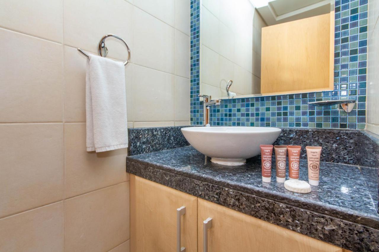 Bespoke Homes - Shoreline Al Nabat Apartamento