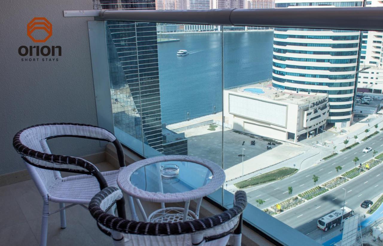 Canal View Studio: Mall Proximity & Luxury Amenities Apartamento Dubai
