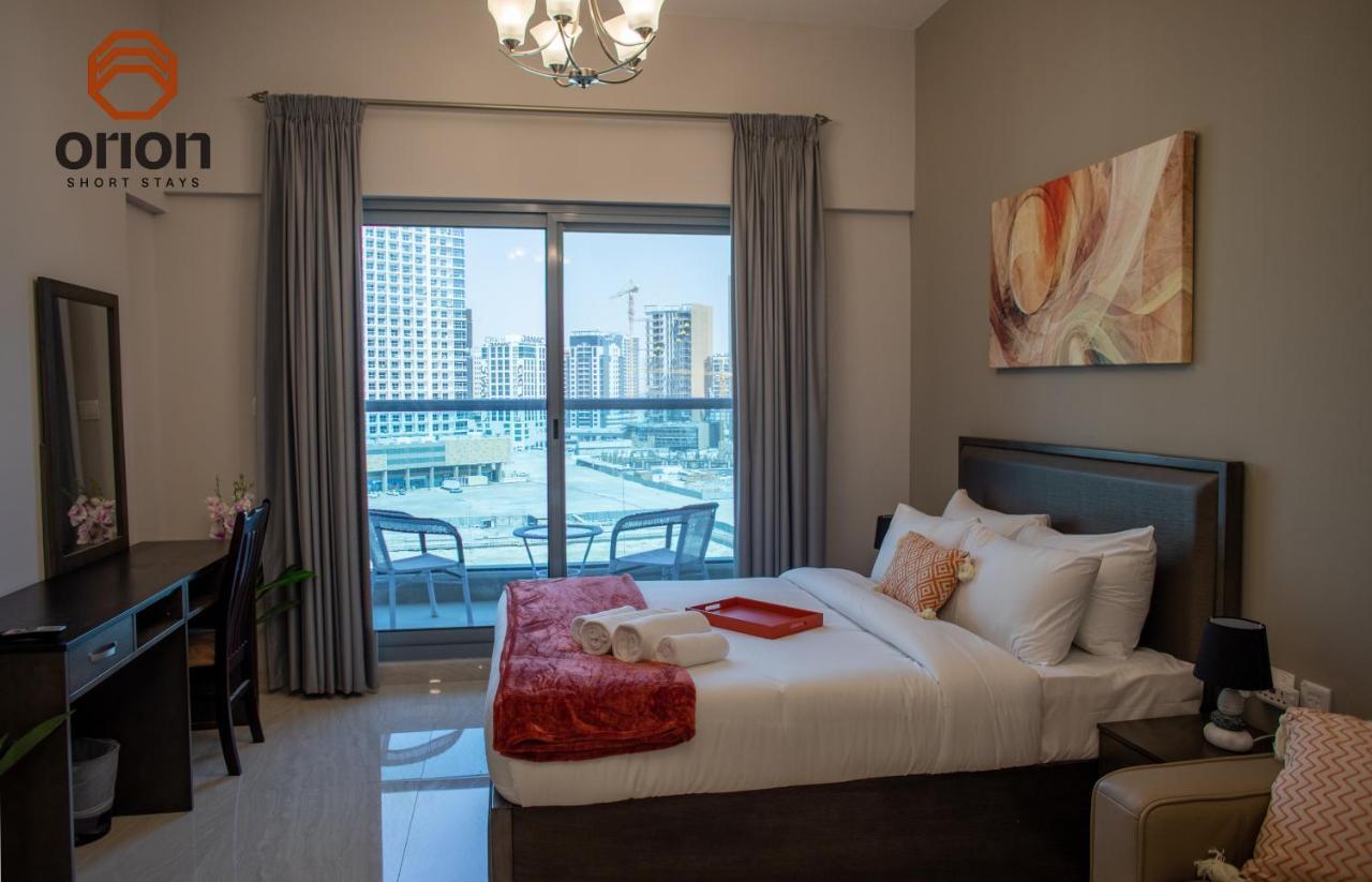 Appartement 11th Floor Studio, Balcony With Canal And View, Close To Mall And Burj Khalifa, Jacuzzi, Pool, Kids Area, 24hr Gym, Free Indoor Parking, Wifi, Fully Furnished Apartment, Tv With Streaming, New Building Dubaï