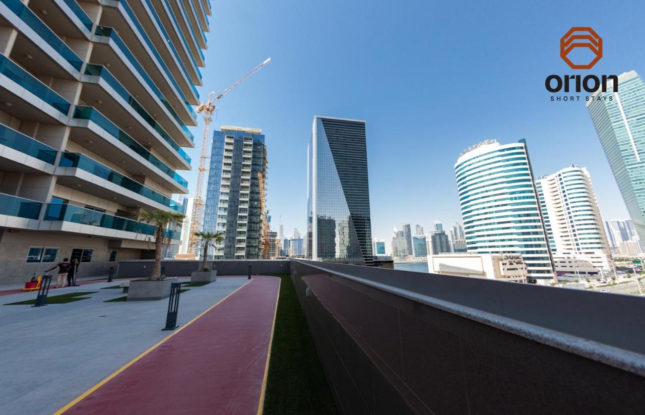 Appartement 11th Floor Studio, Balcony With Canal And View, Close To Mall And Burj Khalifa, Jacuzzi, Pool, Kids Area, 24hr Gym, Free Indoor Parking, Wifi, Fully Furnished Apartment, Tv With Streaming, New Building