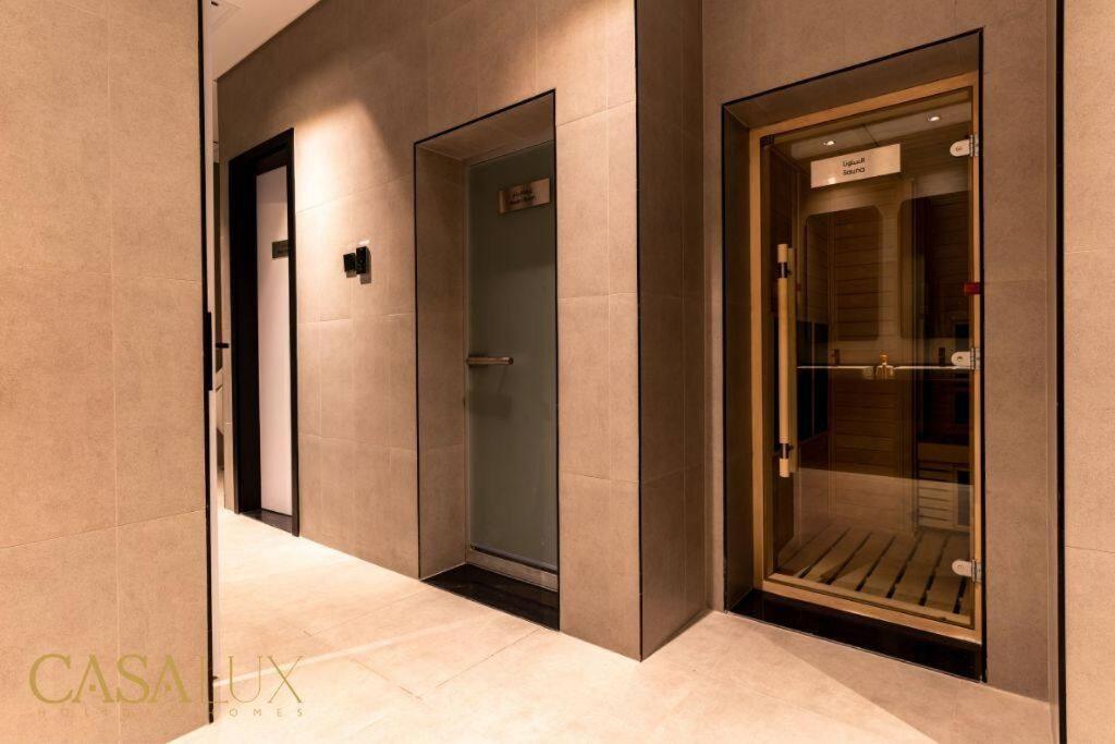 Stunning 1 Bed With Burj Khalifa & Canal View * Dubai