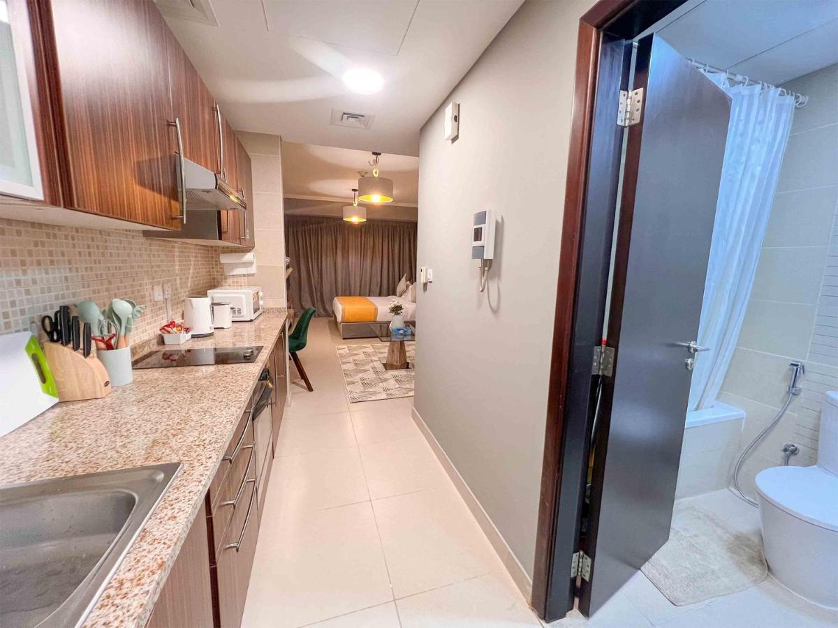 Cosmos Living Stylish Near Marina Apartamento *