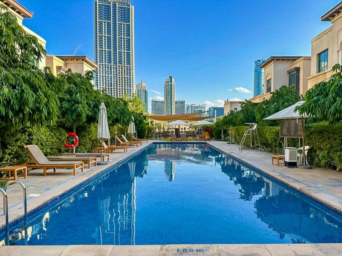 Luxfolio Retreats - Brand New - Full Burj View Appartement *