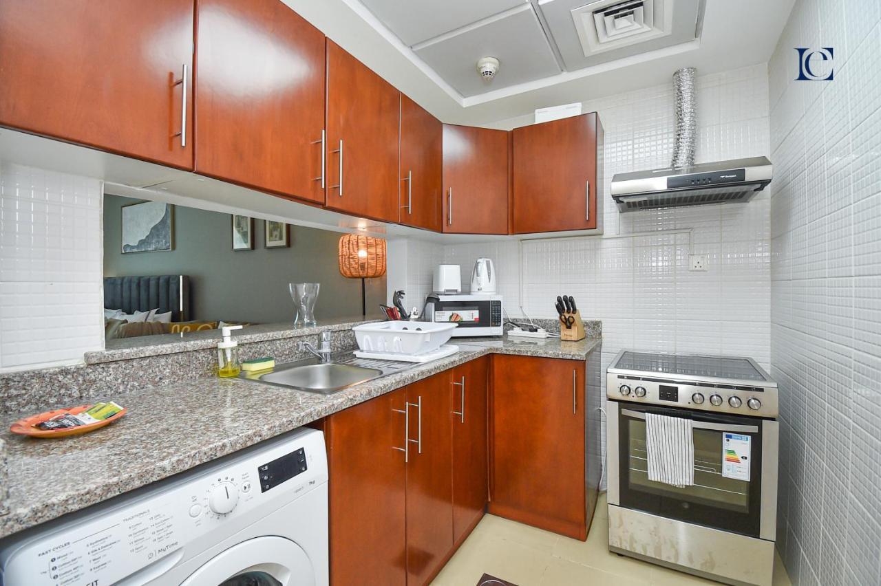 Luxury Escapes - Modern Near Metro In X1 Tower Jlt Apartemen Dubai