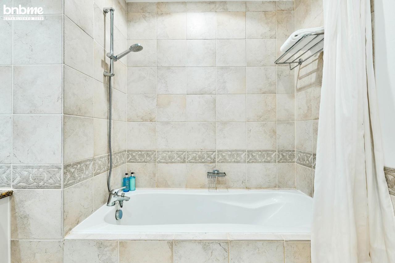 Bnbmehomes - Anbar Tower Apartamento Dubai