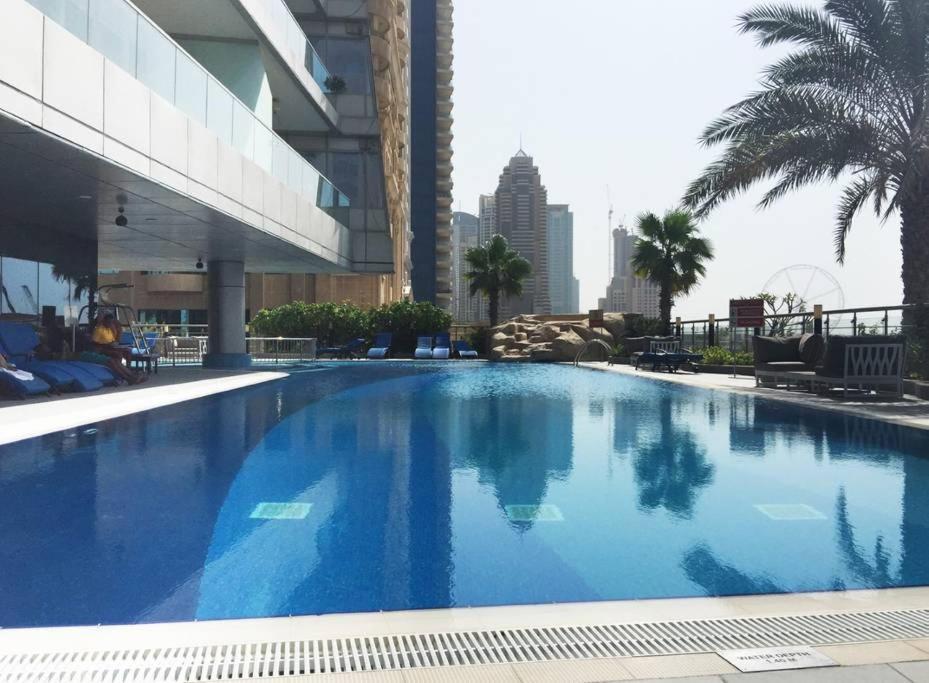Frank Porter - Ocean Heights Appartement