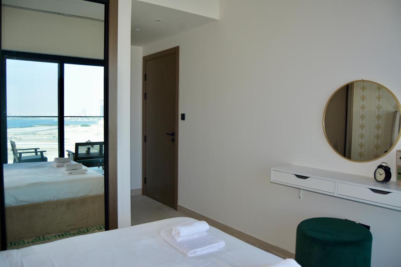 Luxurious Smart * Dubai