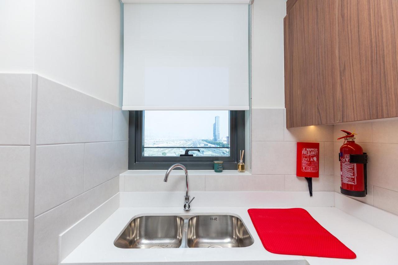 Apartemen Amazing Deal! Stunning 3br With Huge Terrace - Jvt Dubai